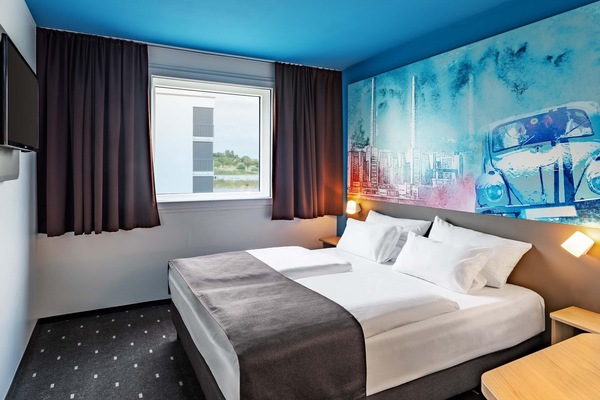 Double Room | Desk, laptop workspace, soundproofing, free WiFi