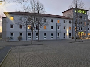 Exterior - B&B Hotel Düsseldorf-Ratingen (Ratingen)