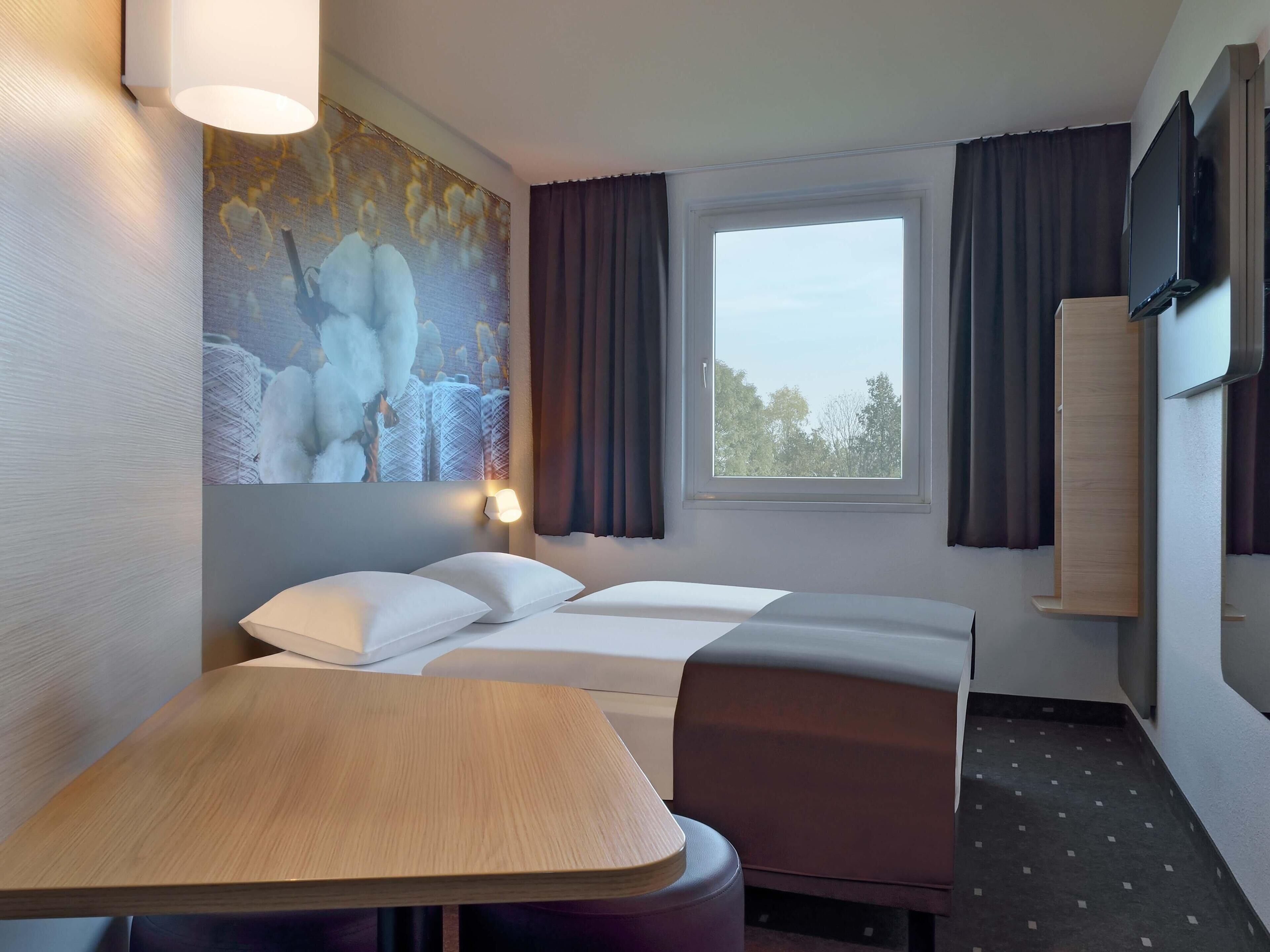 Habitación doble | Escritorio, sistema de insonorización, wifi gratis y ropa de cama