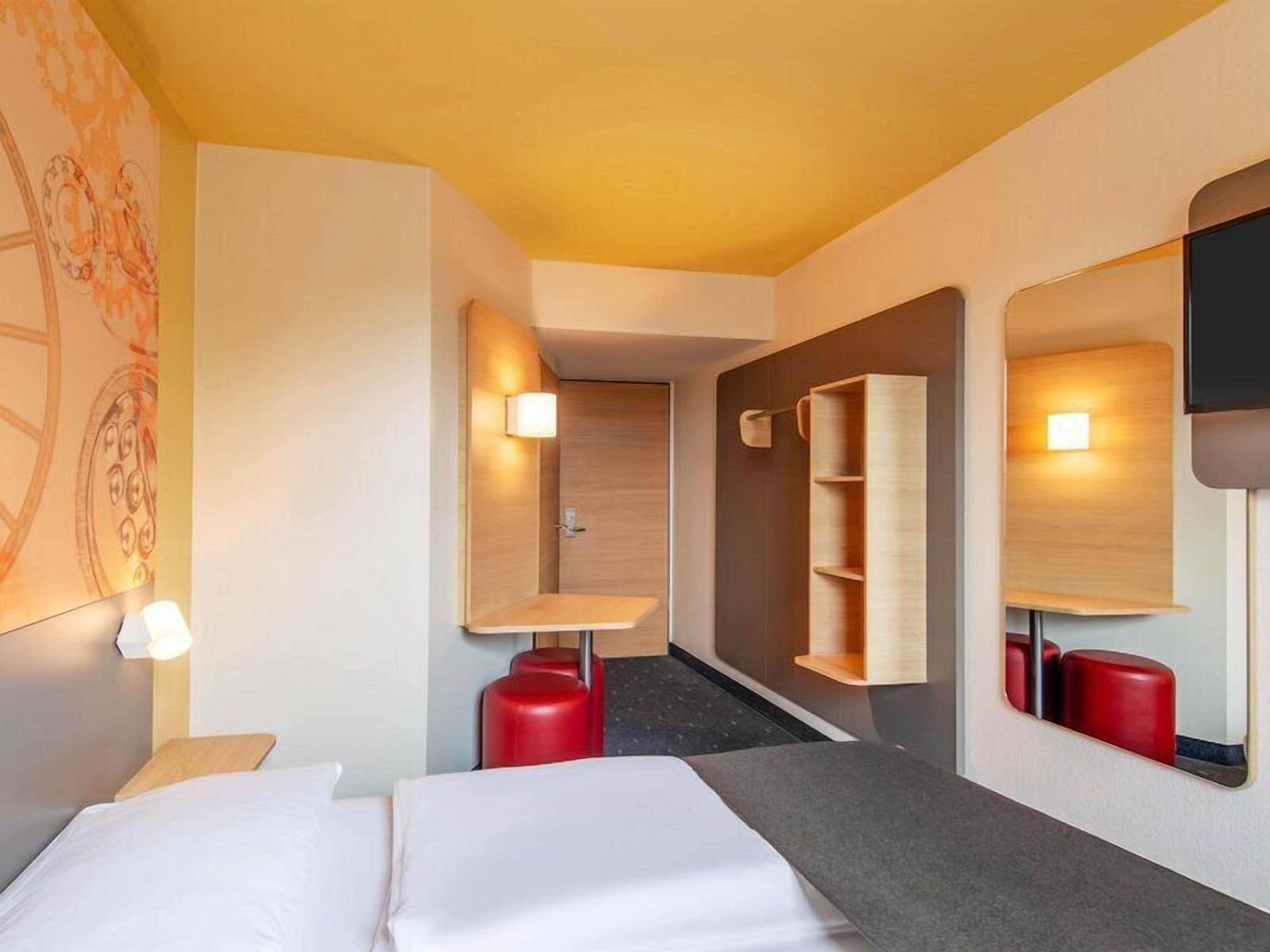 Doppelzimmer | Schreibtisch, schallisolierte Zimmer, kostenloses WLAN, Bettwäsche