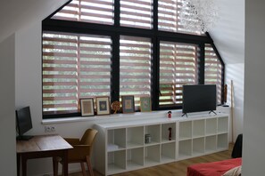 3 bedrooms, desk, iron/ironing board, WiFi