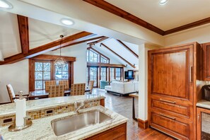 House | Private kitchen