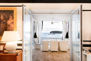 Dining - Luxury Beachfront Villa Dubrovnik Sea Diamant (7+2) w/ private pool and sea deck (Dubrovnik)