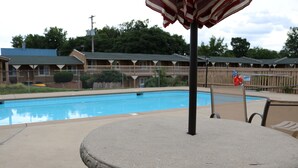 Utomhuspool