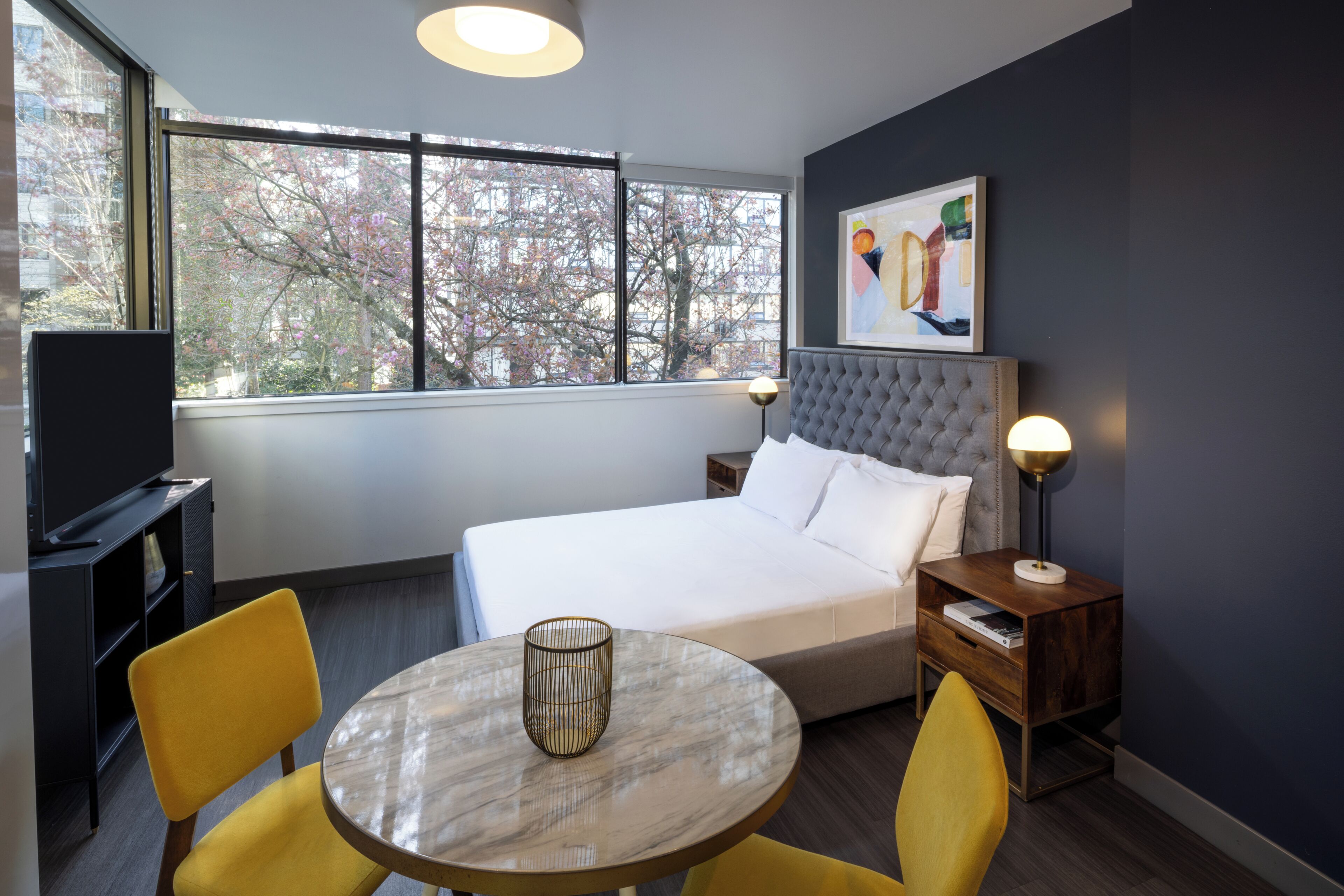 Suite, 1 Queen Bed | Individually furnished, iron/ironing board, bed sheets