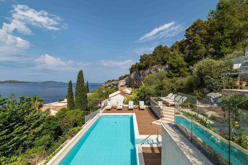 Luxury Villa Hvar Carpe Diem - Pool & Concierge