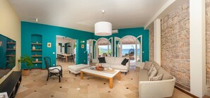 Living area - Luxury Seafront Villa Gracia Orebic with Pool (Orebic)