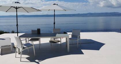 Casa de playa “Muse” de lujo cerca de la playa en Bol, en la isla de Brač