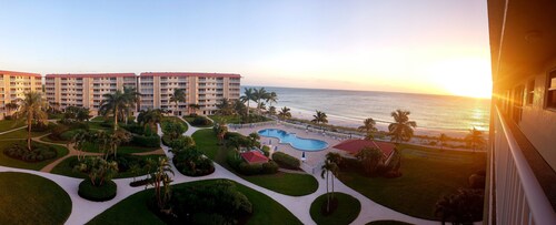 Sunrise & Sunset View - Perfect Family Vacation Condo - Up To Date Amenities