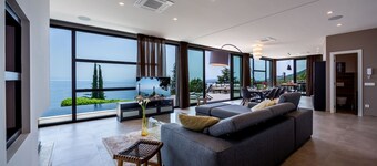 Luxury Villa Opatija Sapphire with Infinity Pool