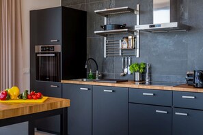 Fridge, microwave, oven, dishwasher