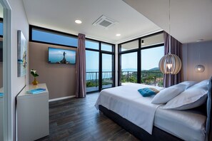 5 bedrooms, iron/ironing board, travel cot, free WiFi - Luxury Villa Opatija Sapphire with Infinity Pool (Opatija)