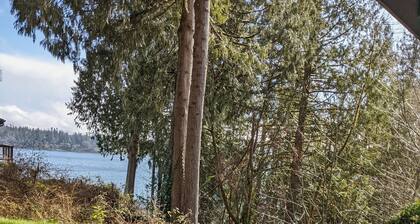 3br w/ beach access, large garden, beautiful views