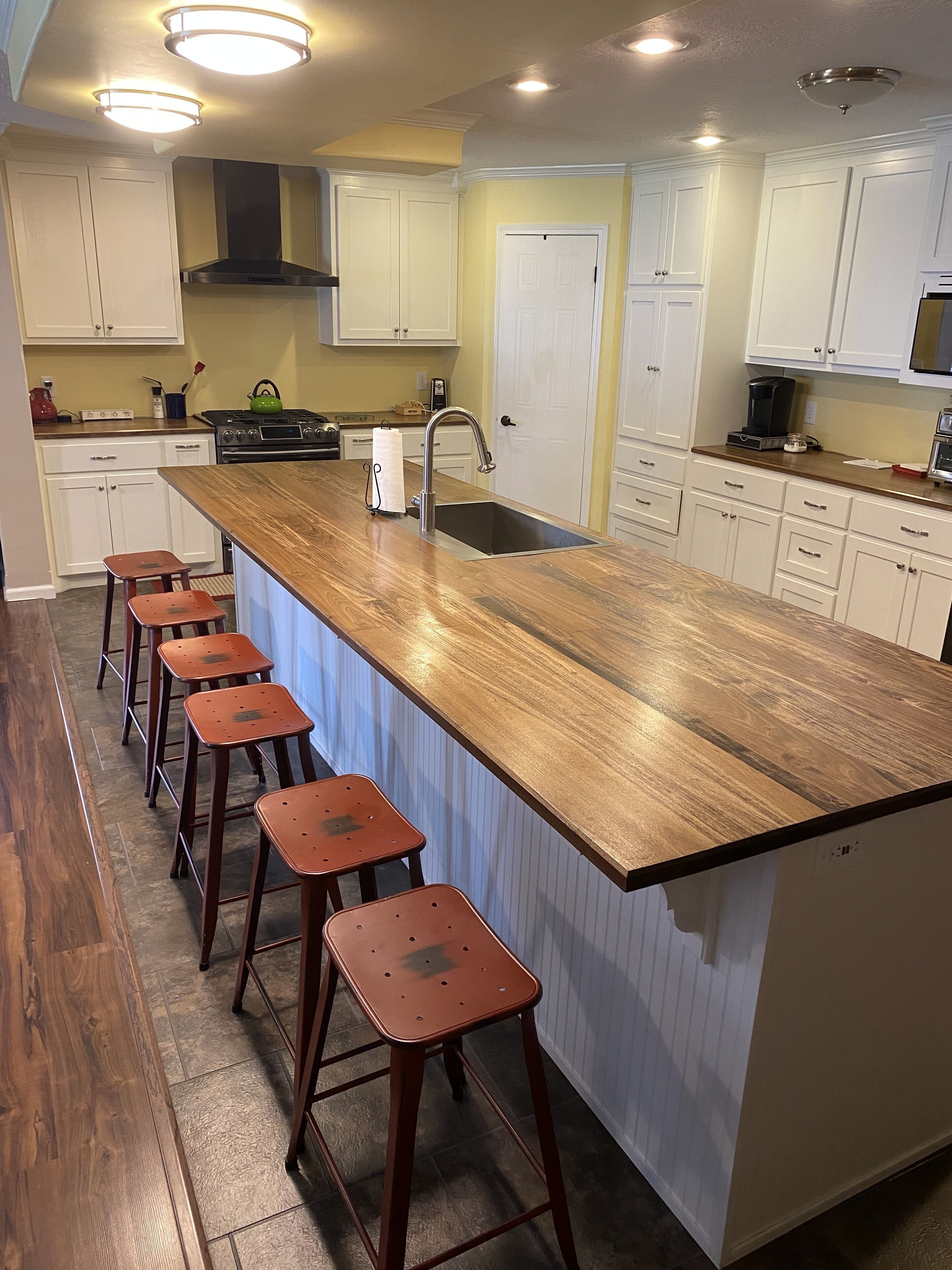 Lazy Bear Lodge — The Sandifer’s House on Lake Bruin