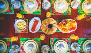 الطعام والشراب