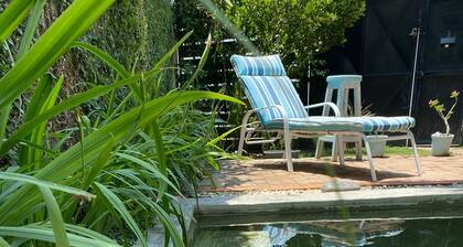 Un oasis verde dentro de la ciudad.