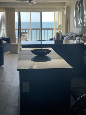 Smart TV, DVD player, books