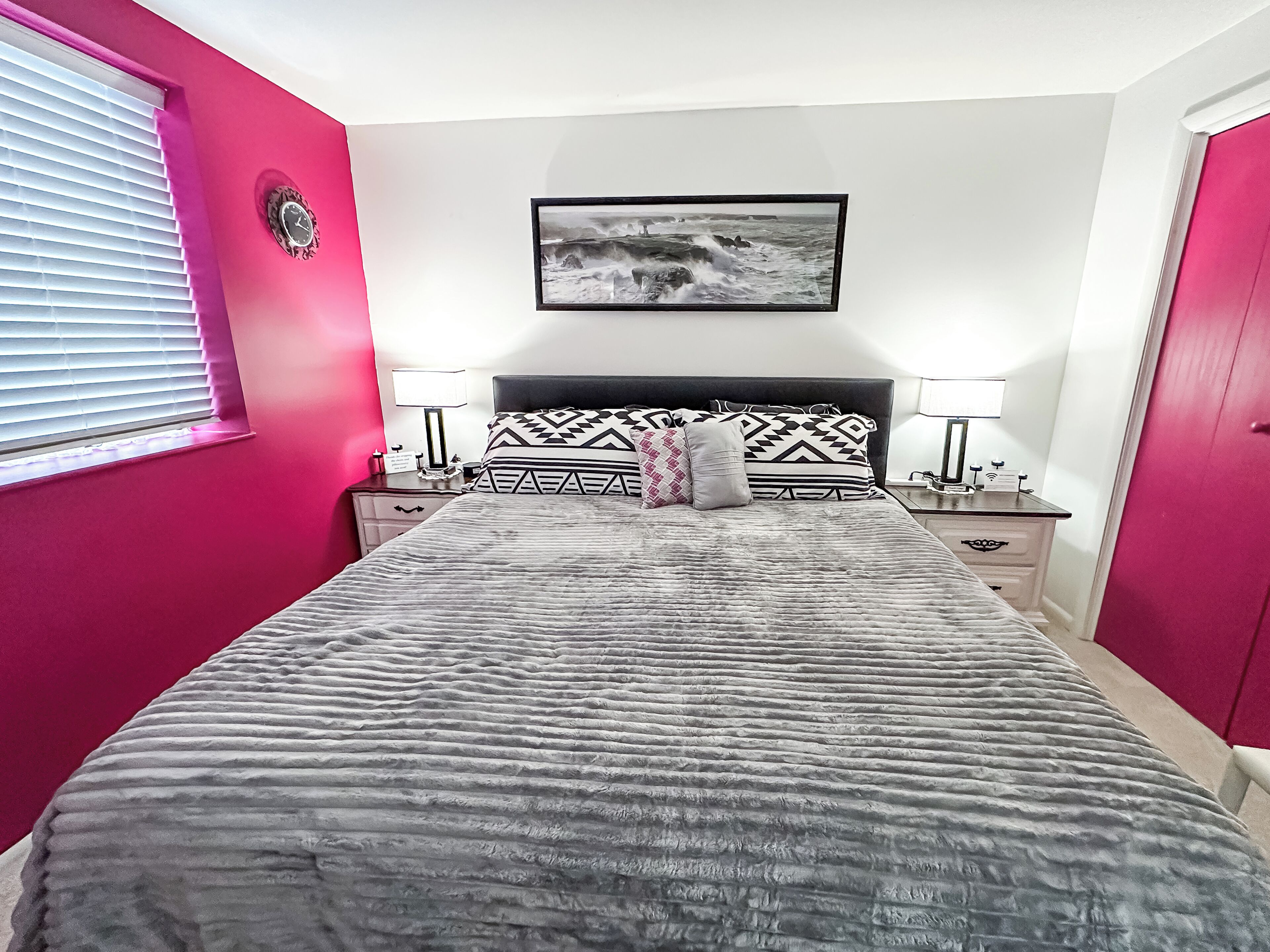 2 bedrooms, desk, iron/ironing board, travel crib