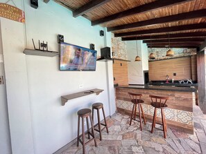 Bar (en la propiedad)