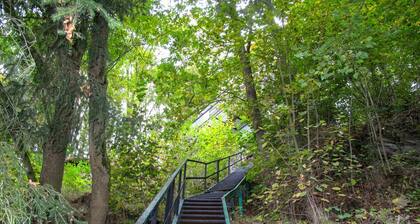 Beautiful private villa with WIFI, A/C, TV, terrace, pets allowed, panoramic view and parking