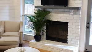 TV