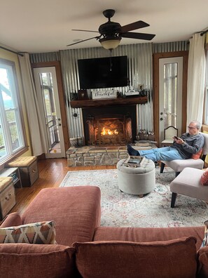 Smart TV, fireplace, video games, DVD player