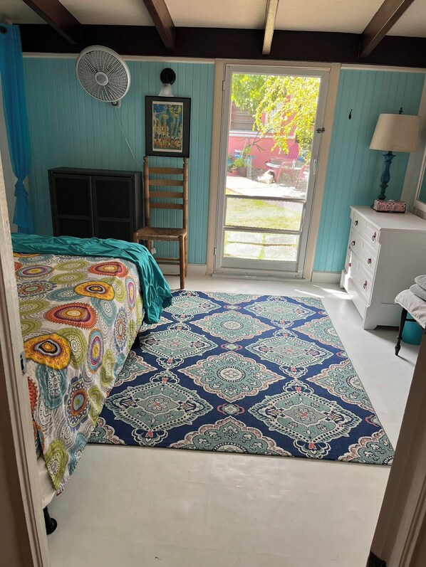 2 habitaciones, tabla de planchar con plancha, wifi y ropa de cama 