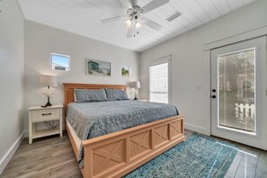 3 bedrooms, iron/ironing board, travel cot, free WiFi