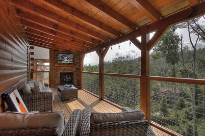 Welcome to Black Bear Ridge