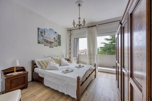 3 bedrooms, free WiFi, bed sheets - Pool Apartment Bakija, Pakoštane, Croatia (Pakoštane)