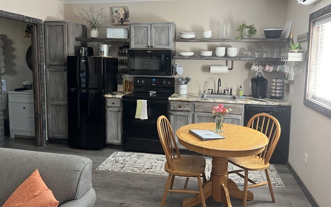 Peaceful Chalet 1 Bdrm King A/C