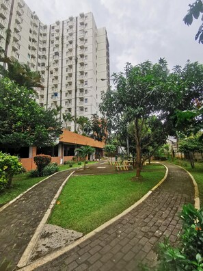 Garden - Mailbox Arsakha Lobi B Cibubur Village (Depok)