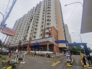 Exterior - Mailbox Arsakha Lobi B Cibubur Village (Depok)