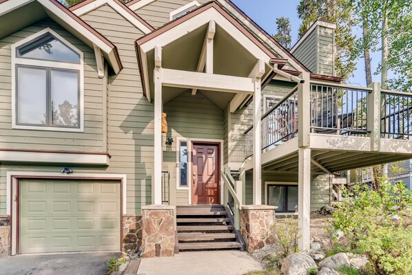 House, 3 Bedrooms | Exterior