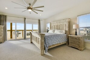 6 bedrooms, in-room safe, free WiFi, bed sheets