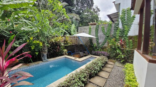 Melanting Green Escape