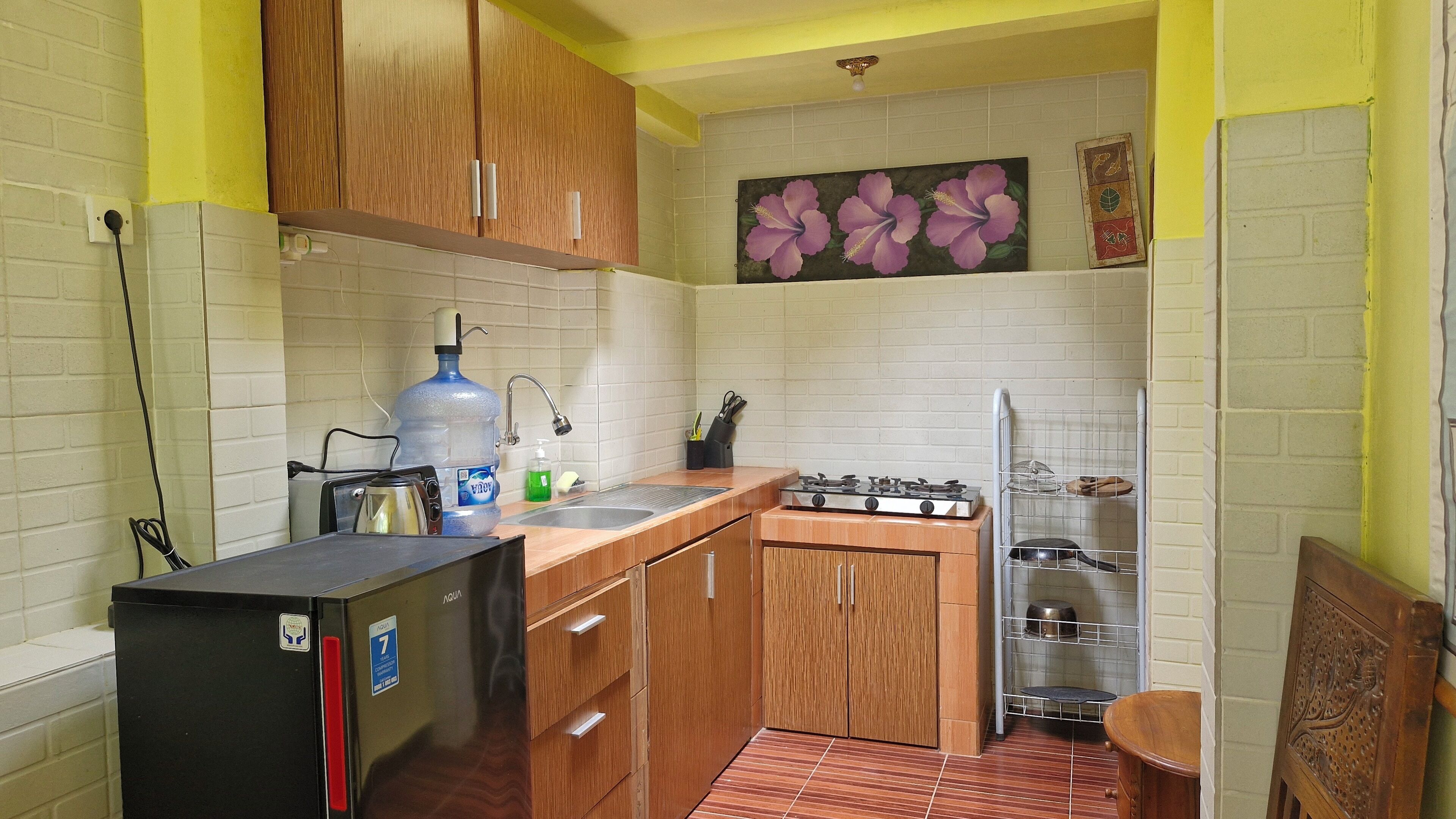 Deluxe Double Room | Private kitchen | Fridge, oven, stovetop, electric kettle