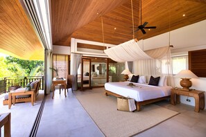 Luxury-Villa (Multiple Bedrooms)