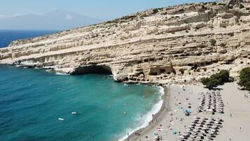 Beach nearby, sun loungers