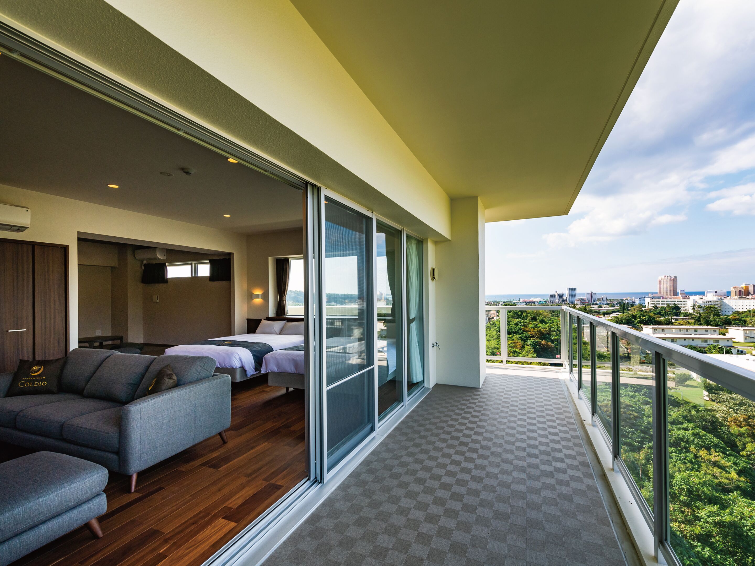 พรีเมียมคอนโด, เตียงใหญ่ 2 เตียง, ปลอดบุหรี่, ห้องครัว | วิวจากห้องพัก