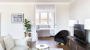 2 bedrooms - Plum Guide - Durward Grand (London)