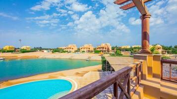 Villa, 5 slaapkamers, privézwembad, uitzicht op lagune | Terras