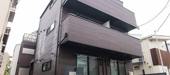 Base Hanegi Apartment