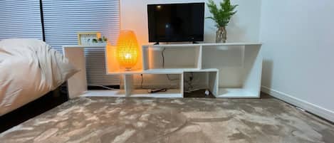 WiFi (無料)