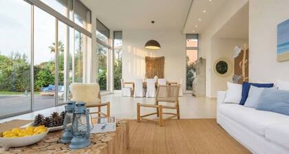 Galei Beach House - Vier Schlafzimmer Wohnung, Schläft 10