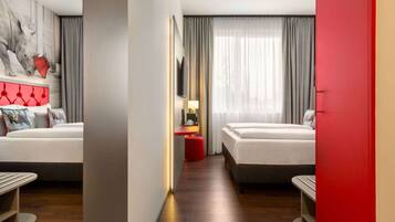 Hypo-allergenic bedding, minibar, in-room safe, laptop workspace