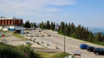 Enceinte de lâhĂ©bergement
