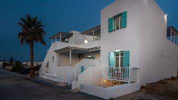 Comfort Room | Teres/patio