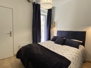 2 bedrooms, iron/ironing board, travel crib - Plein centre, T3 5P totalement rénové 55m2. WIFI (Cauterets)