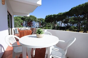 Outdoor dining - Sea Gardens -  Alvaflor XI (Vilamoura)